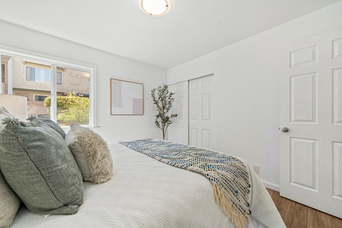 Detail Gallery Image 12 of 31 For 380 Auburn Way #10,  San Jose,  CA 95129 - 2 Beds | 1 Baths