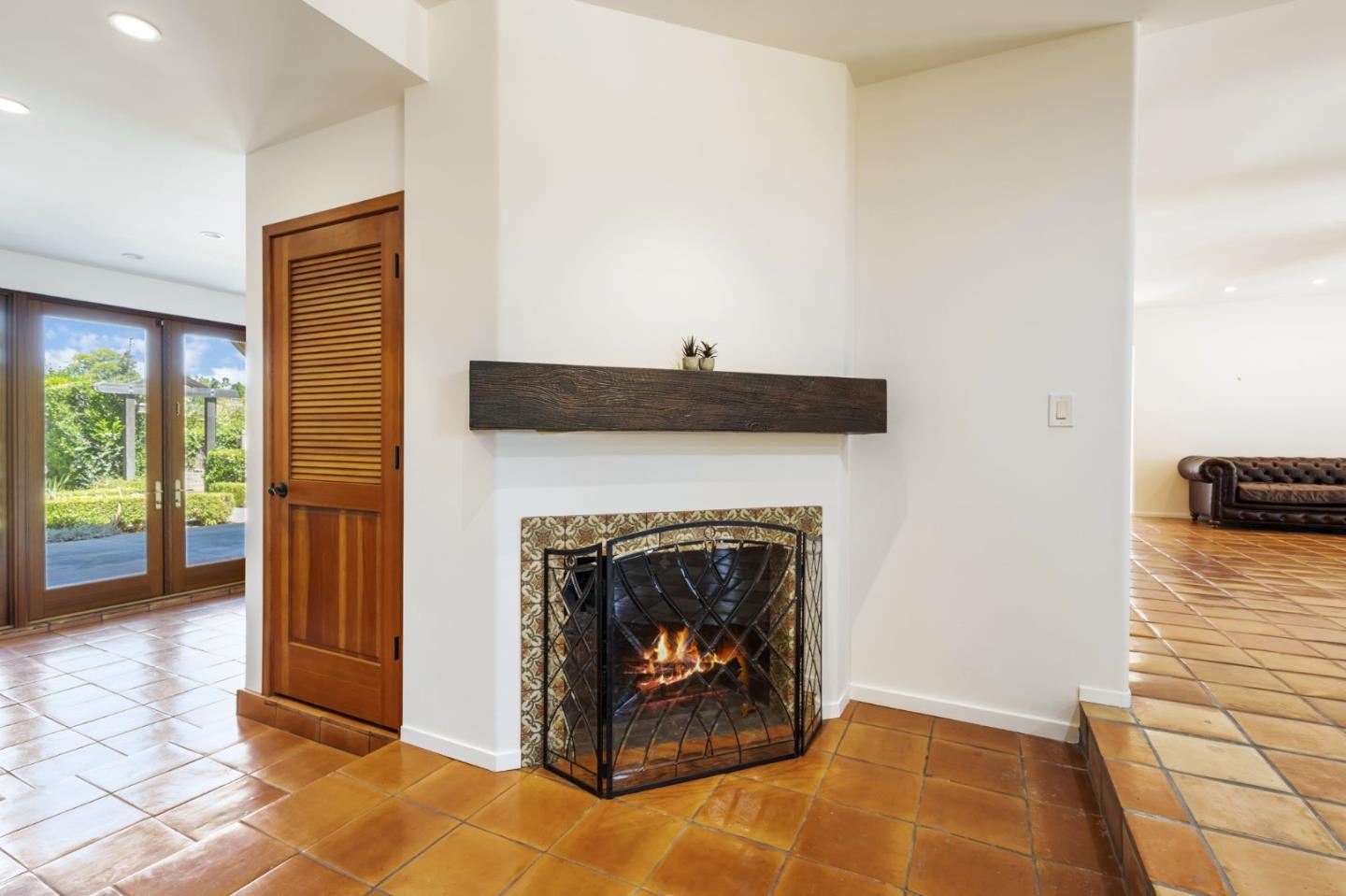Detail Gallery Image 10 of 66 For 3303 Pope Ave, Sacramento,  CA 95821 - 3 Beds | 3 Baths