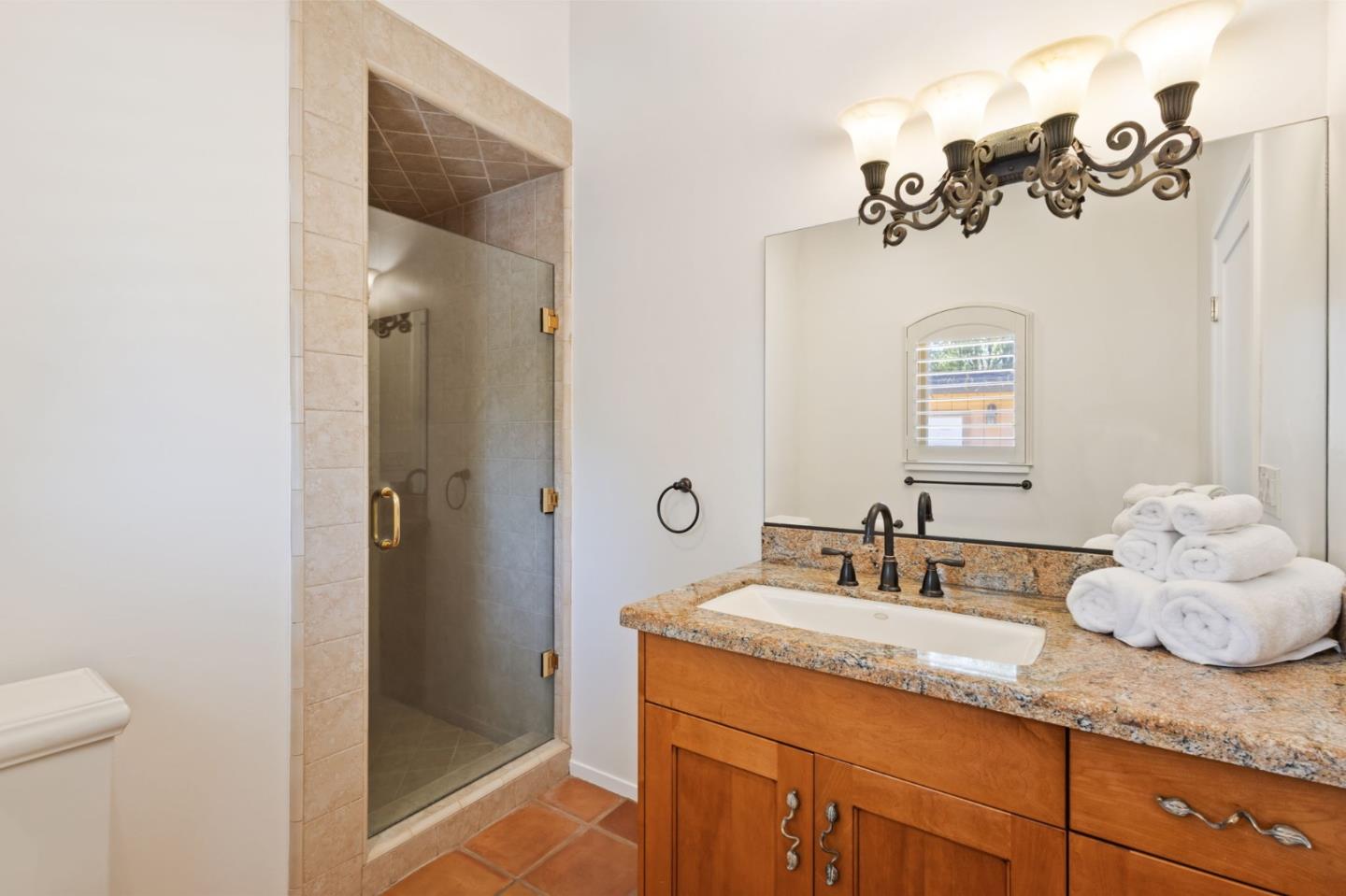 Detail Gallery Image 12 of 66 For 3303 Pope Ave, Sacramento,  CA 95821 - 3 Beds | 3 Baths