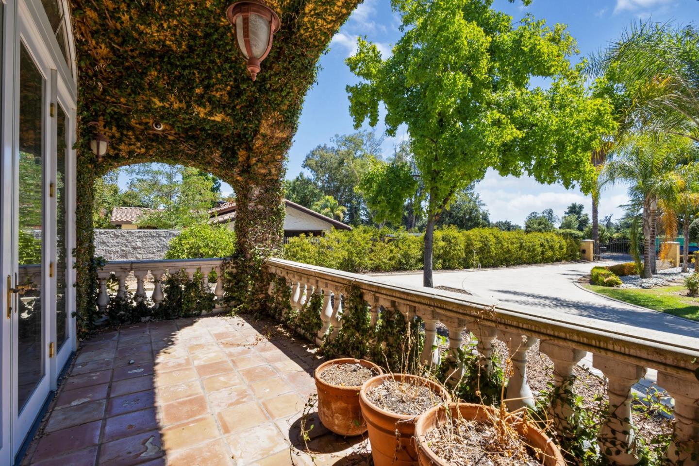 Detail Gallery Image 16 of 66 For 3303 Pope Ave, Sacramento,  CA 95821 - 3 Beds | 3 Baths