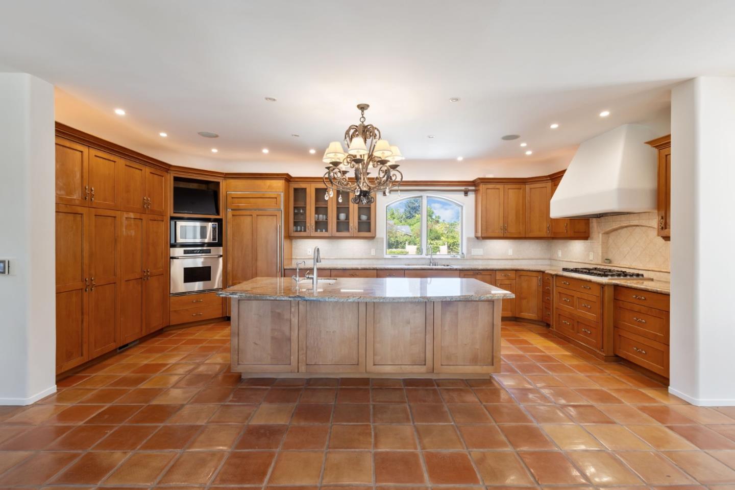 Detail Gallery Image 20 of 66 For 3303 Pope Ave, Sacramento,  CA 95821 - 3 Beds | 3 Baths
