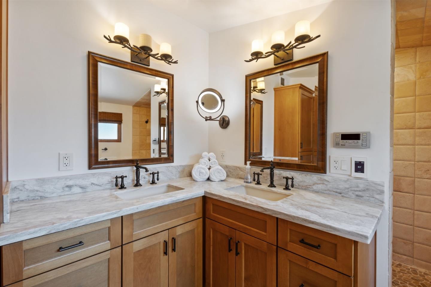 Detail Gallery Image 30 of 66 For 3303 Pope Ave, Sacramento,  CA 95821 - 3 Beds | 3 Baths