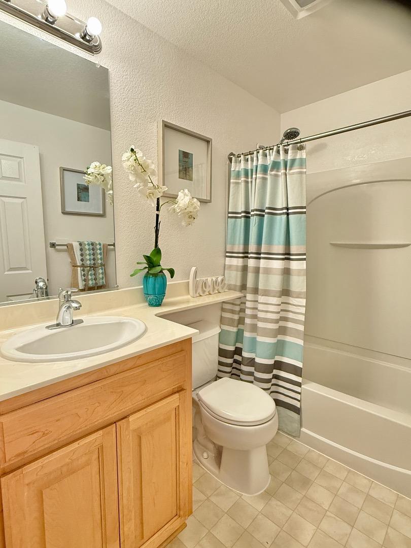 Detail Gallery Image 12 of 19 For 74 Parc Place Dr, Milpitas,  CA 95035 - 3 Beds | 2 Baths