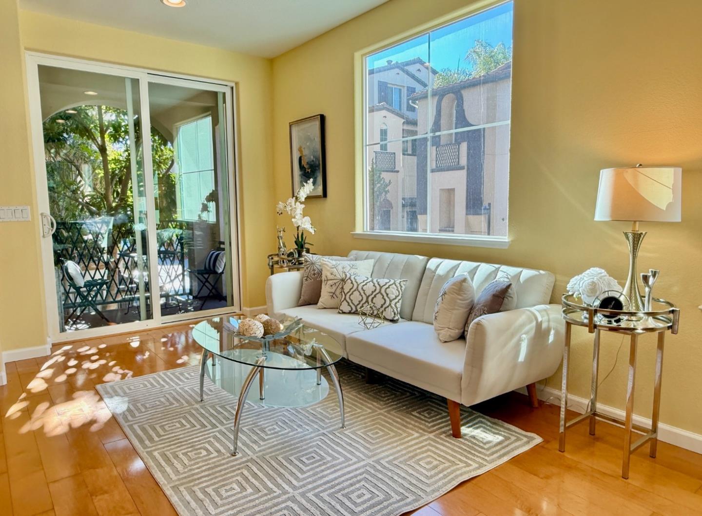Detail Gallery Image 3 of 19 For 74 Parc Place Dr, Milpitas,  CA 95035 - 3 Beds | 2 Baths