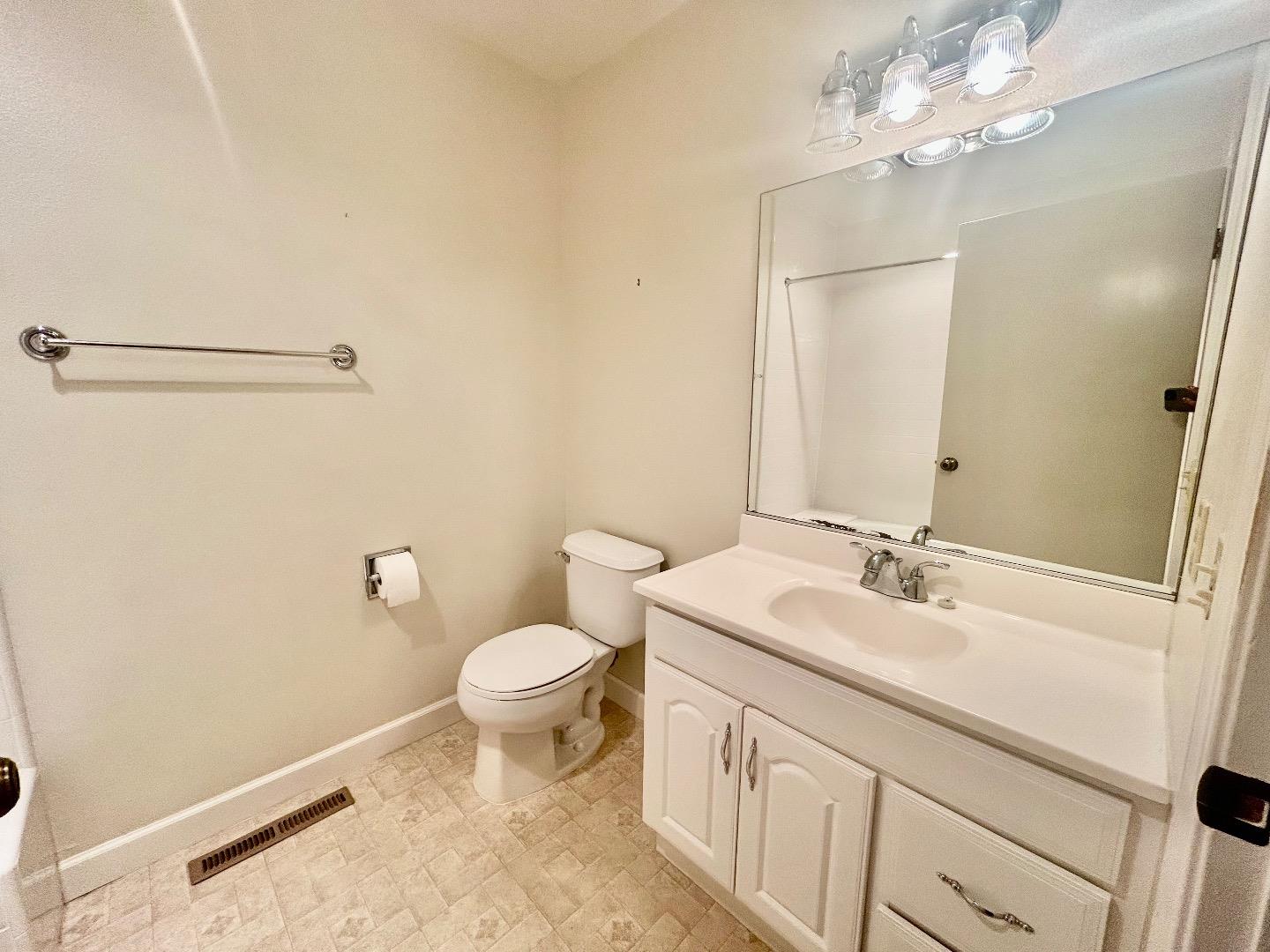 Detail Gallery Image 22 of 34 For 5138 Cribari Pl, San Jose,  CA 95135 - 2 Beds | 2 Baths
