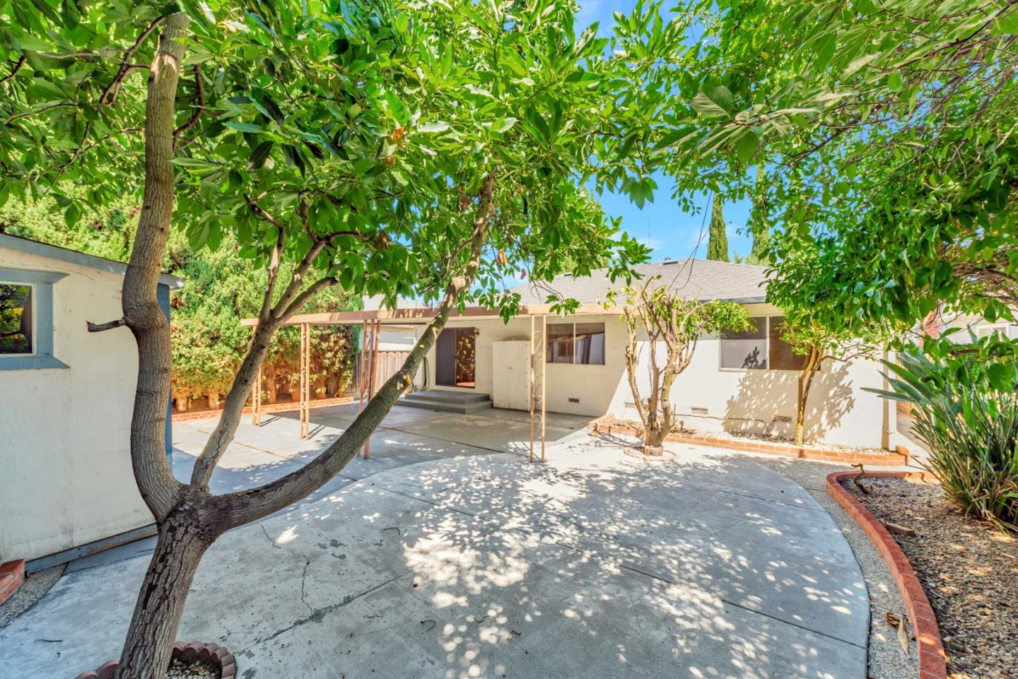 Detail Gallery Image 20 of 25 For 2444 Fernwood Ave, San Jose,  CA 95128 - 3 Beds | 1 Baths
