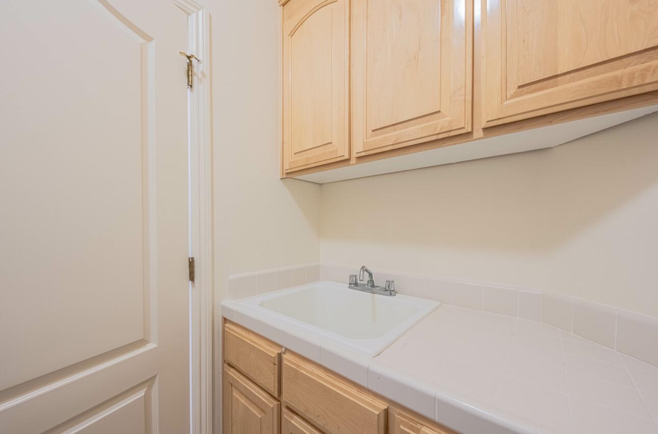 Detail Gallery Image 34 of 65 For 27606 Prestancia Cir, Salinas,  CA 93908 - 5 Beds | 4 Baths