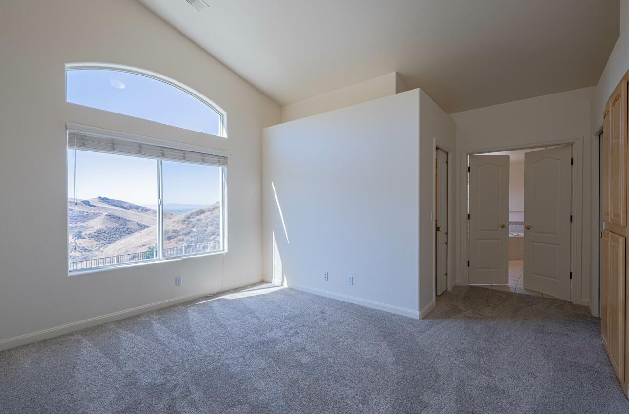 Detail Gallery Image 40 of 65 For 27606 Prestancia Cir, Salinas,  CA 93908 - 5 Beds | 4 Baths