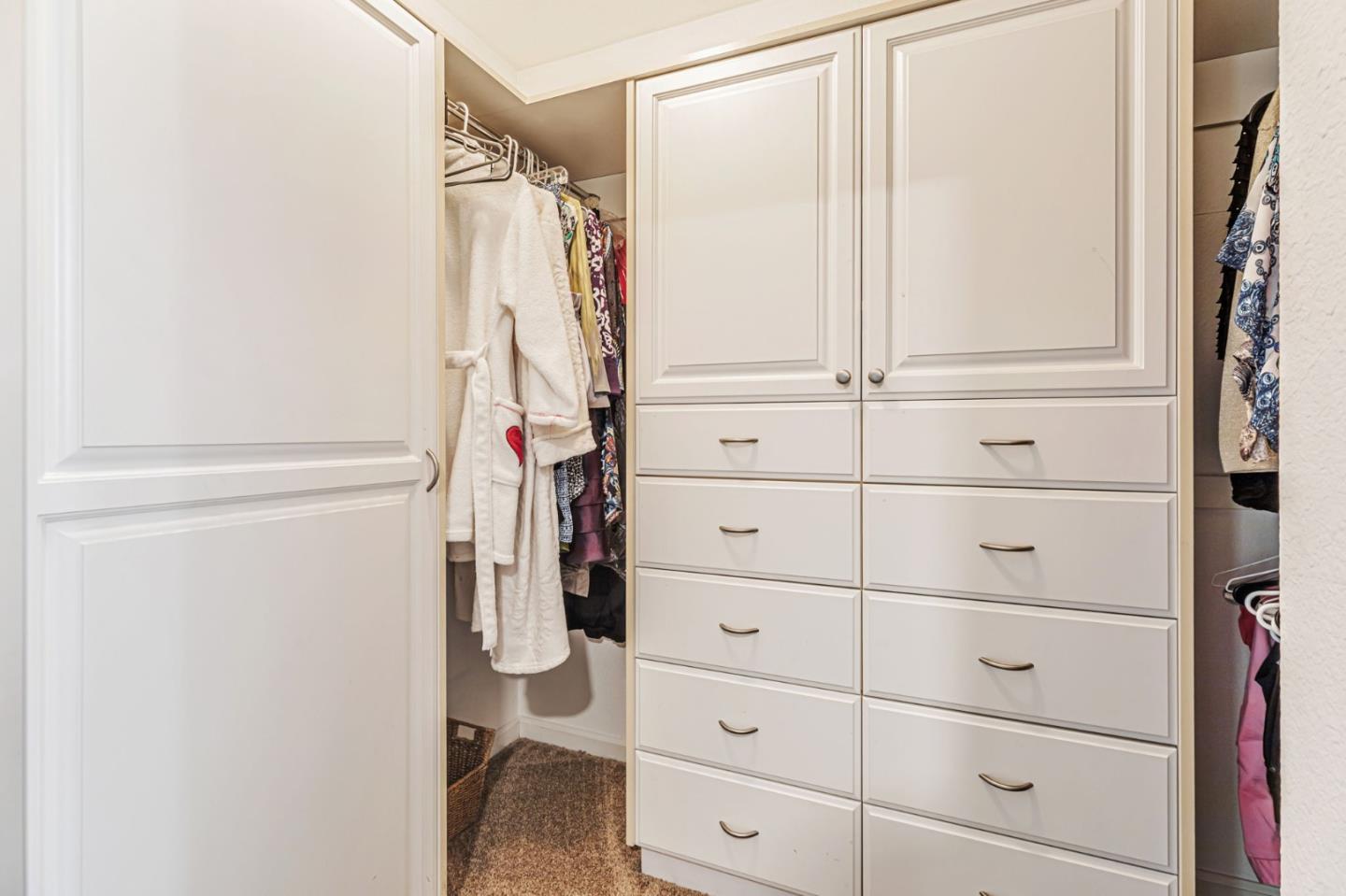 Detail Gallery Image 30 of 48 For 780 Le Mans Dr, Hollister,  CA 95023 - 4 Beds | 2/1 Baths