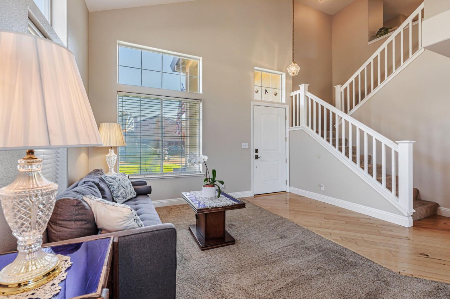 Detail Gallery Image 6 of 48 For 780 Le Mans Dr, Hollister,  CA 95023 - 4 Beds | 2/1 Baths