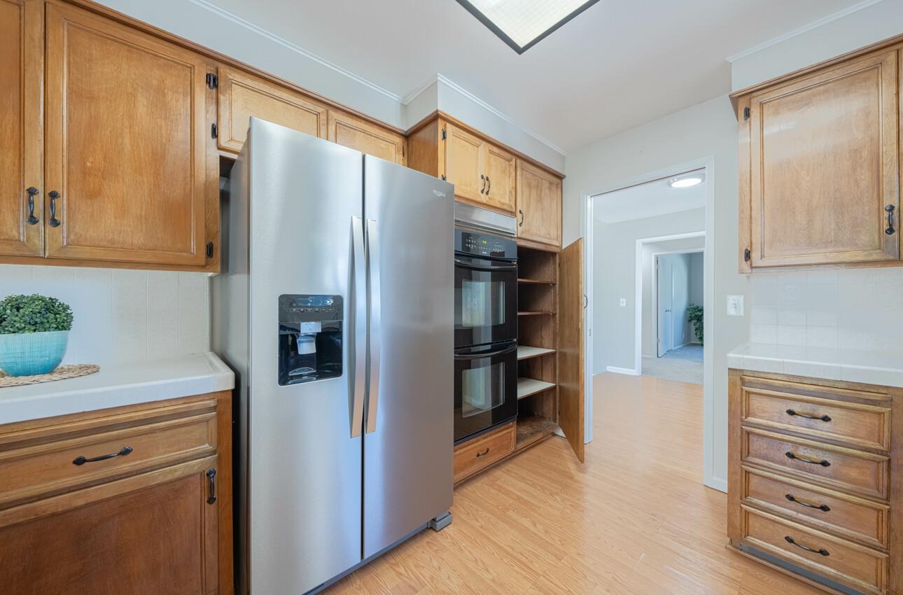 Detail Gallery Image 18 of 41 For 1244 La Mirada Dr, Salinas,  CA 93901 - 3 Beds | 2 Baths