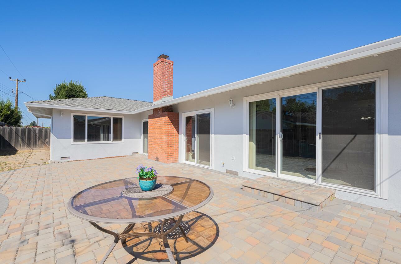 Detail Gallery Image 39 of 41 For 1244 La Mirada Dr, Salinas,  CA 93901 - 3 Beds | 2 Baths