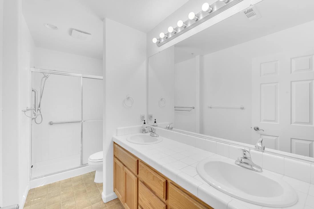 Detail Gallery Image 21 of 51 For 1544 Rosette Way, Gilroy,  CA 95020 - 3 Beds | 2 Baths