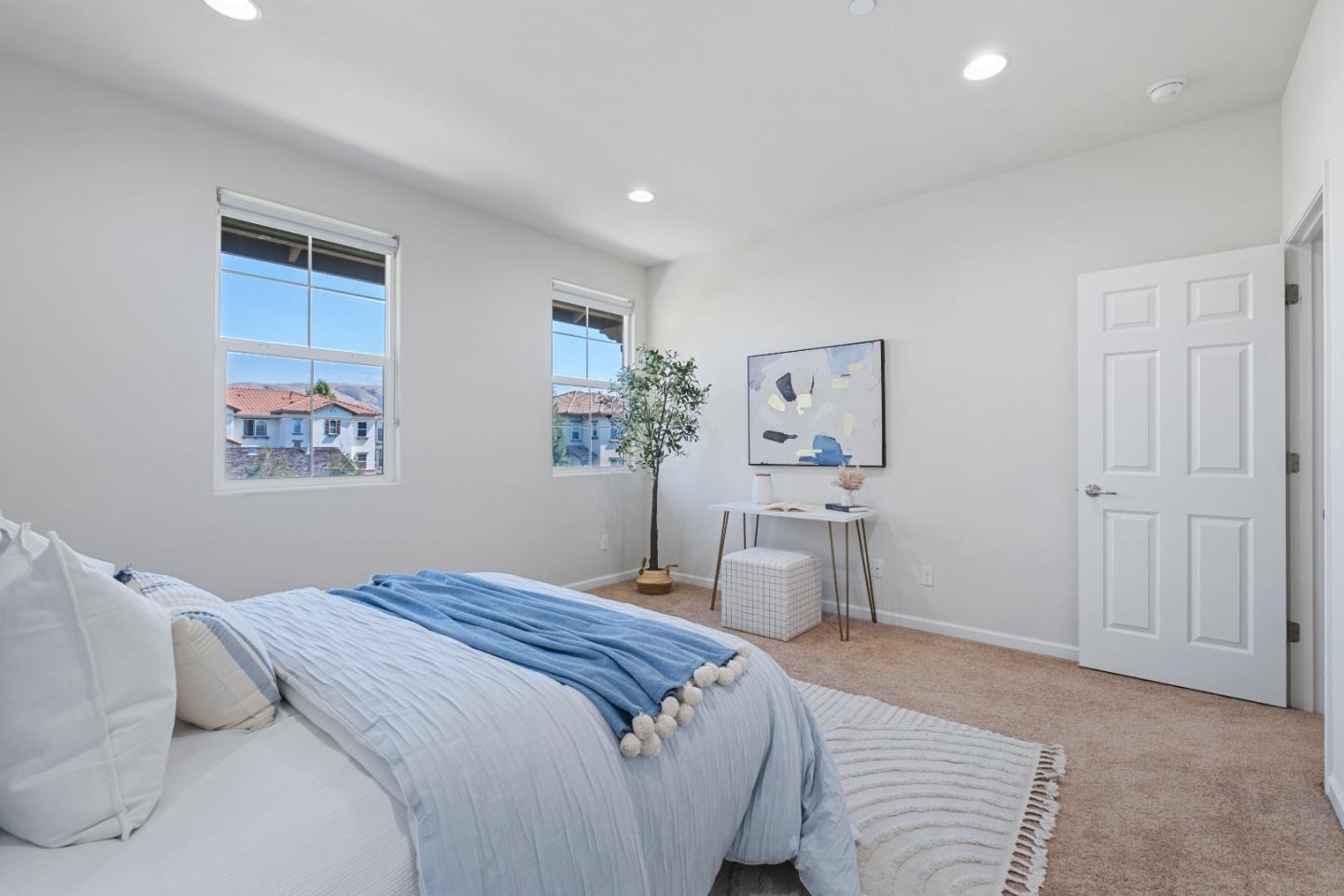 Detail Gallery Image 25 of 60 For 1055 Thyme Wkwy, San Jose,  CA 95133 - 3 Beds | 3/1 Baths