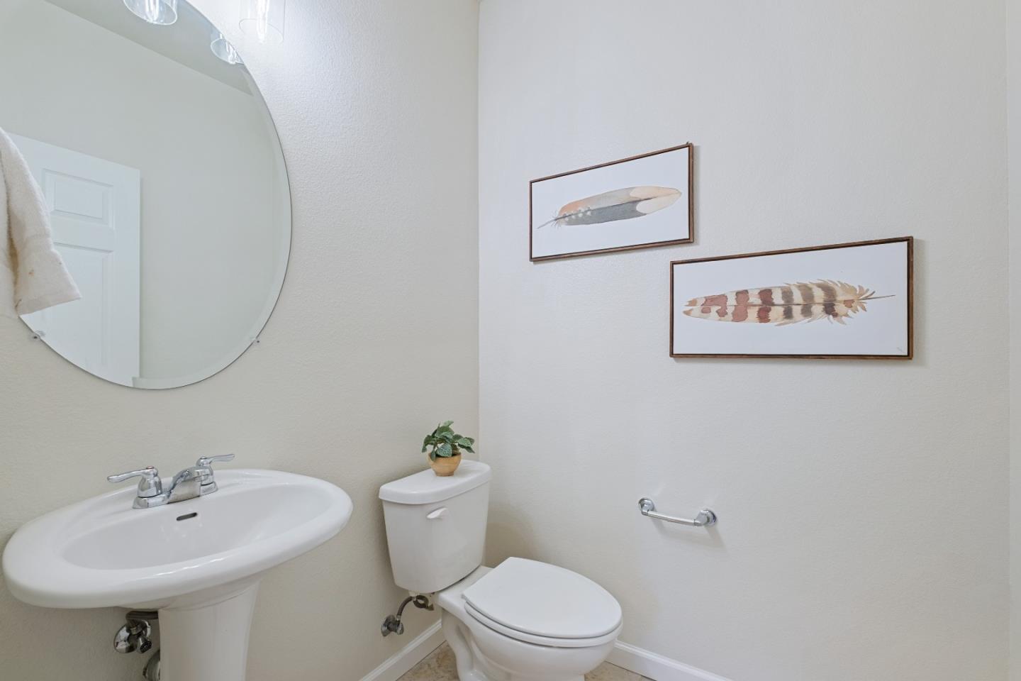 Detail Gallery Image 40 of 60 For 1055 Thyme Wkwy, San Jose,  CA 95133 - 3 Beds | 3/1 Baths