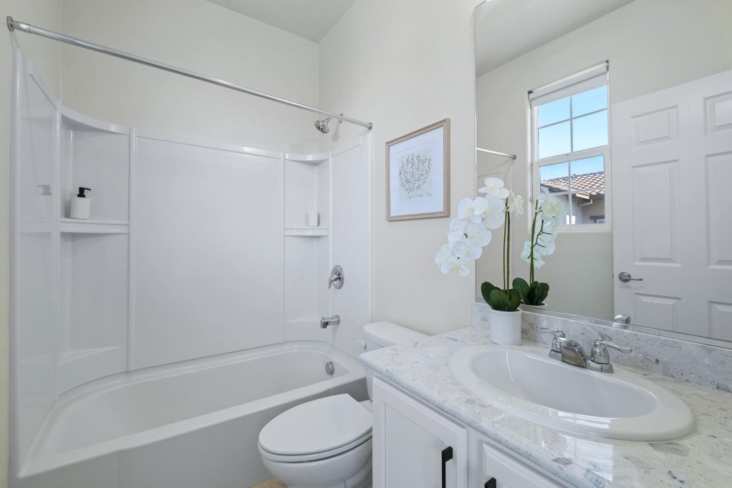 Detail Gallery Image 41 of 60 For 1055 Thyme Wkwy, San Jose,  CA 95133 - 3 Beds | 3/1 Baths