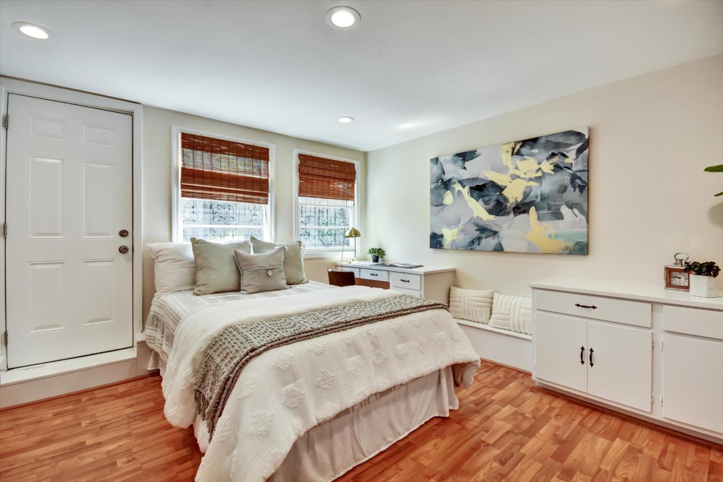 Detail Gallery Image 35 of 51 For 438 Bucknell Dr, San Mateo,  CA 94402 - 4 Beds | 3/1 Baths