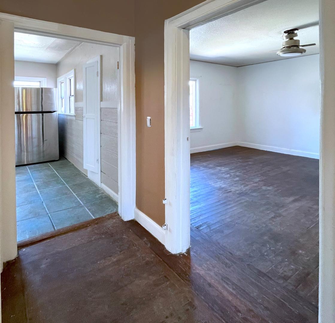Detail Gallery Image 14 of 24 For 3253 Middlefield Rd, Menlo Park,  CA 94025 - – Beds | – Baths