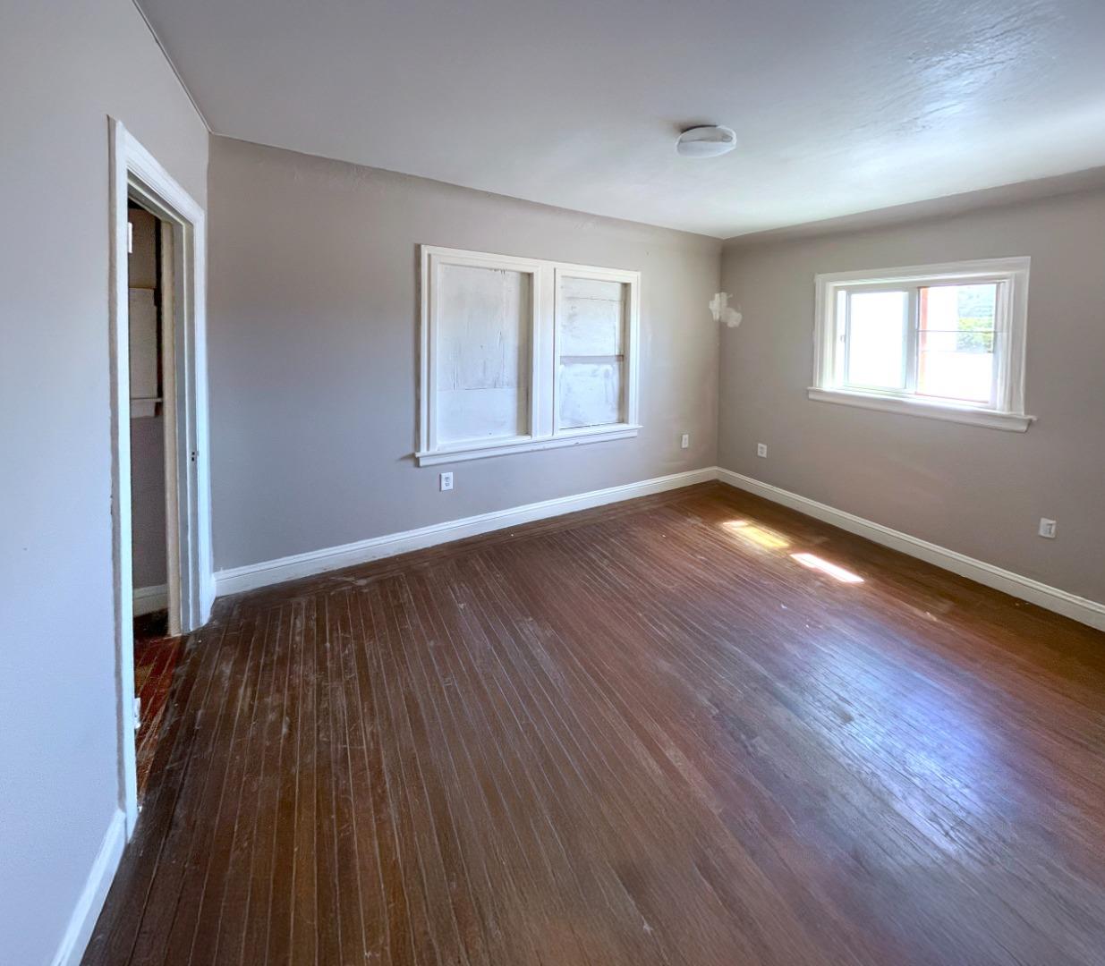 Detail Gallery Image 16 of 24 For 3253 Middlefield Rd, Menlo Park,  CA 94025 - – Beds | – Baths