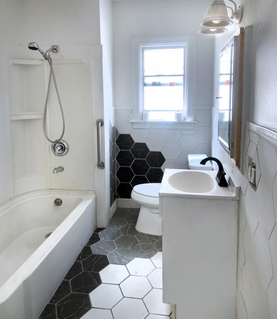 Detail Gallery Image 17 of 24 For 3253 Middlefield Rd, Menlo Park,  CA 94025 - – Beds | – Baths