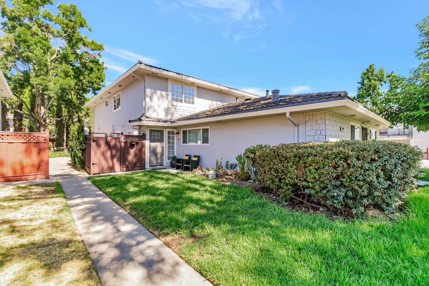 Detail Gallery Image 3 of 22 For 5653 Playa Del Rey #3,  San Jose,  CA 95123 - 2 Beds | 1 Baths