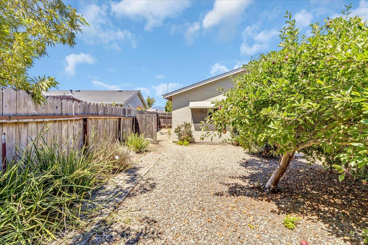Detail Gallery Image 34 of 41 For 664 Delta Way, Watsonville,  CA 95076 - 2 Beds | 2 Baths