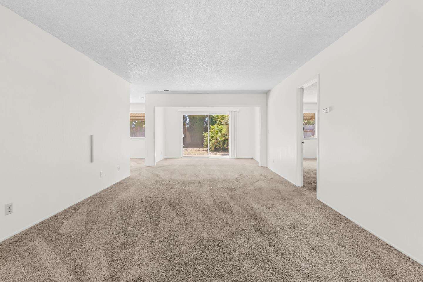 Detail Gallery Image 8 of 41 For 664 Delta Way, Watsonville,  CA 95076 - 2 Beds | 2 Baths