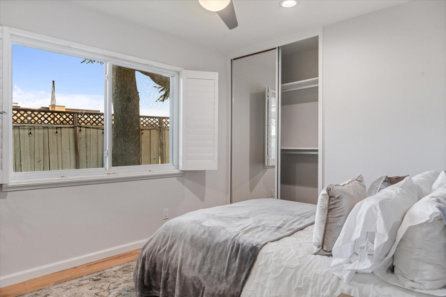 Detail Gallery Image 10 of 24 For 100 Highland Oaks Dr, Los Gatos,  CA 95032 - 4 Beds | 2 Baths