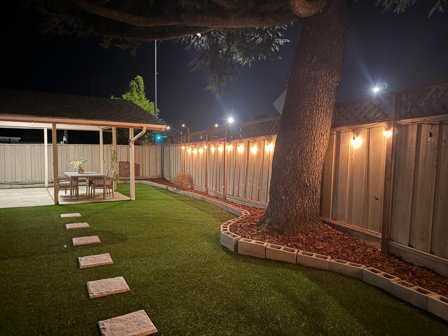 Detail Gallery Image 23 of 24 For 100 Highland Oaks Dr, Los Gatos,  CA 95032 - 4 Beds | 2 Baths