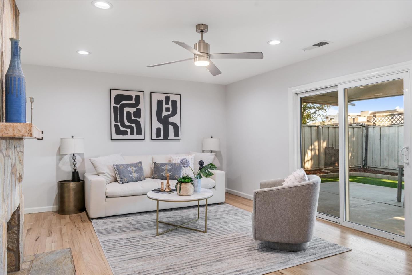 Detail Gallery Image 3 of 24 For 100 Highland Oaks Dr, Los Gatos,  CA 95032 - 4 Beds | 2 Baths