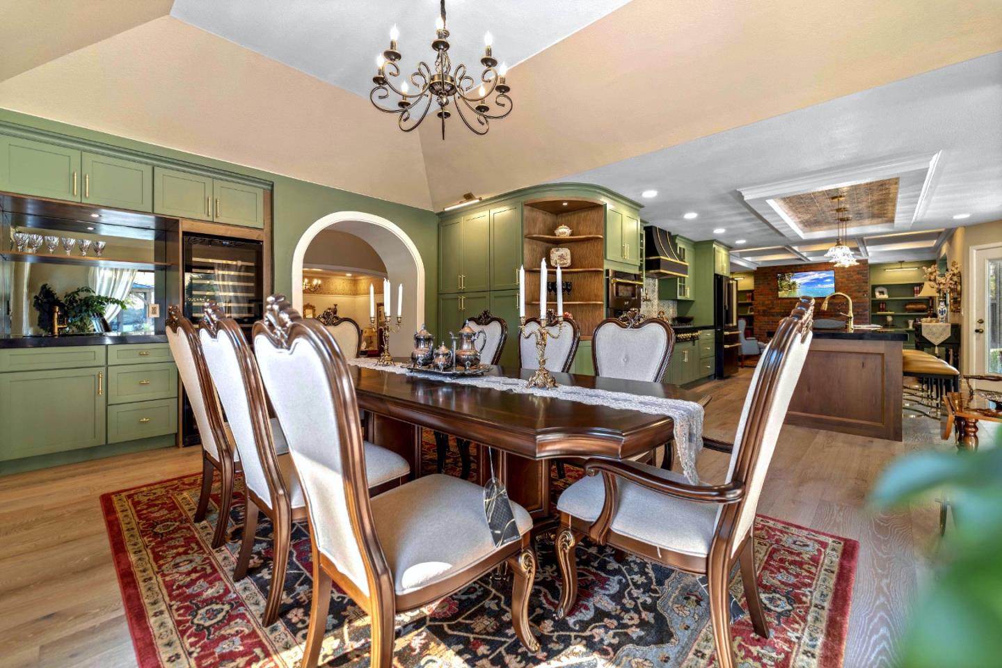Detail Gallery Image 27 of 86 For 1128 Foxhurst Way, San Jose,  CA 95120 - 5 Beds | 4 Baths