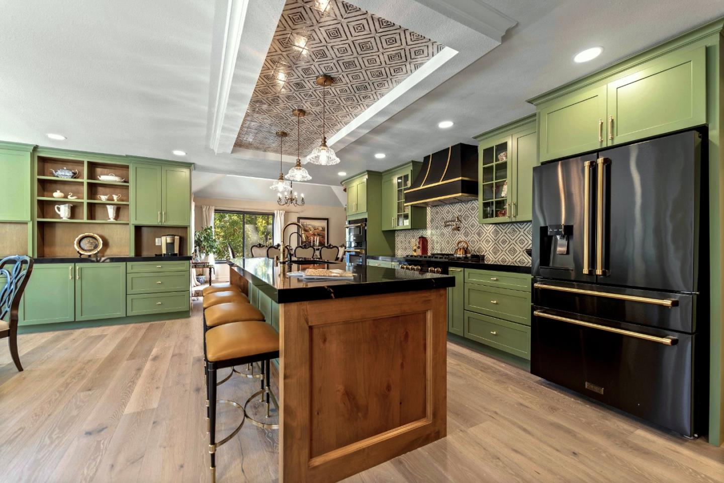 Detail Gallery Image 29 of 86 For 1128 Foxhurst Way, San Jose,  CA 95120 - 5 Beds | 4 Baths