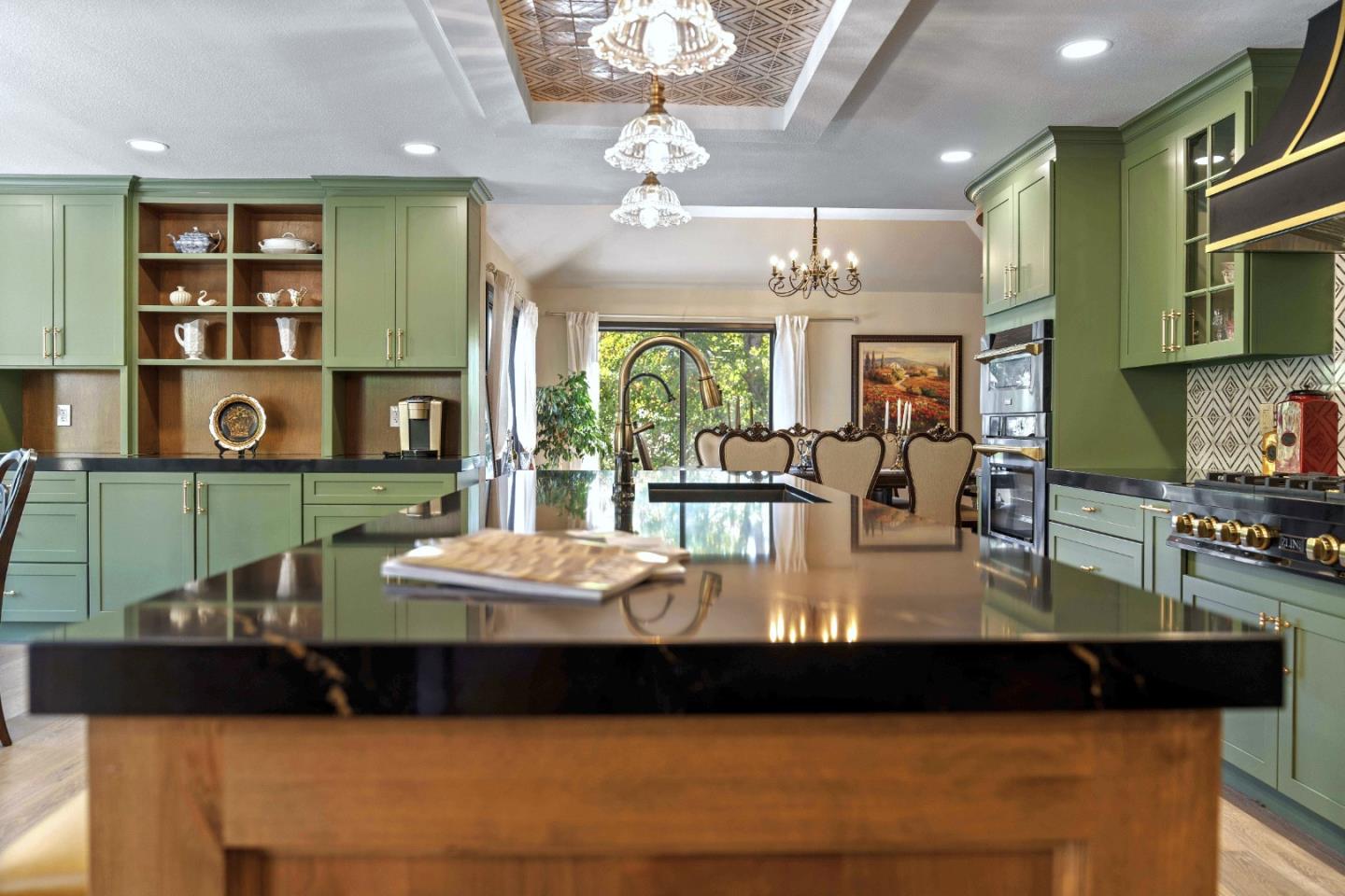 Detail Gallery Image 39 of 86 For 1128 Foxhurst Way, San Jose,  CA 95120 - 5 Beds | 4 Baths