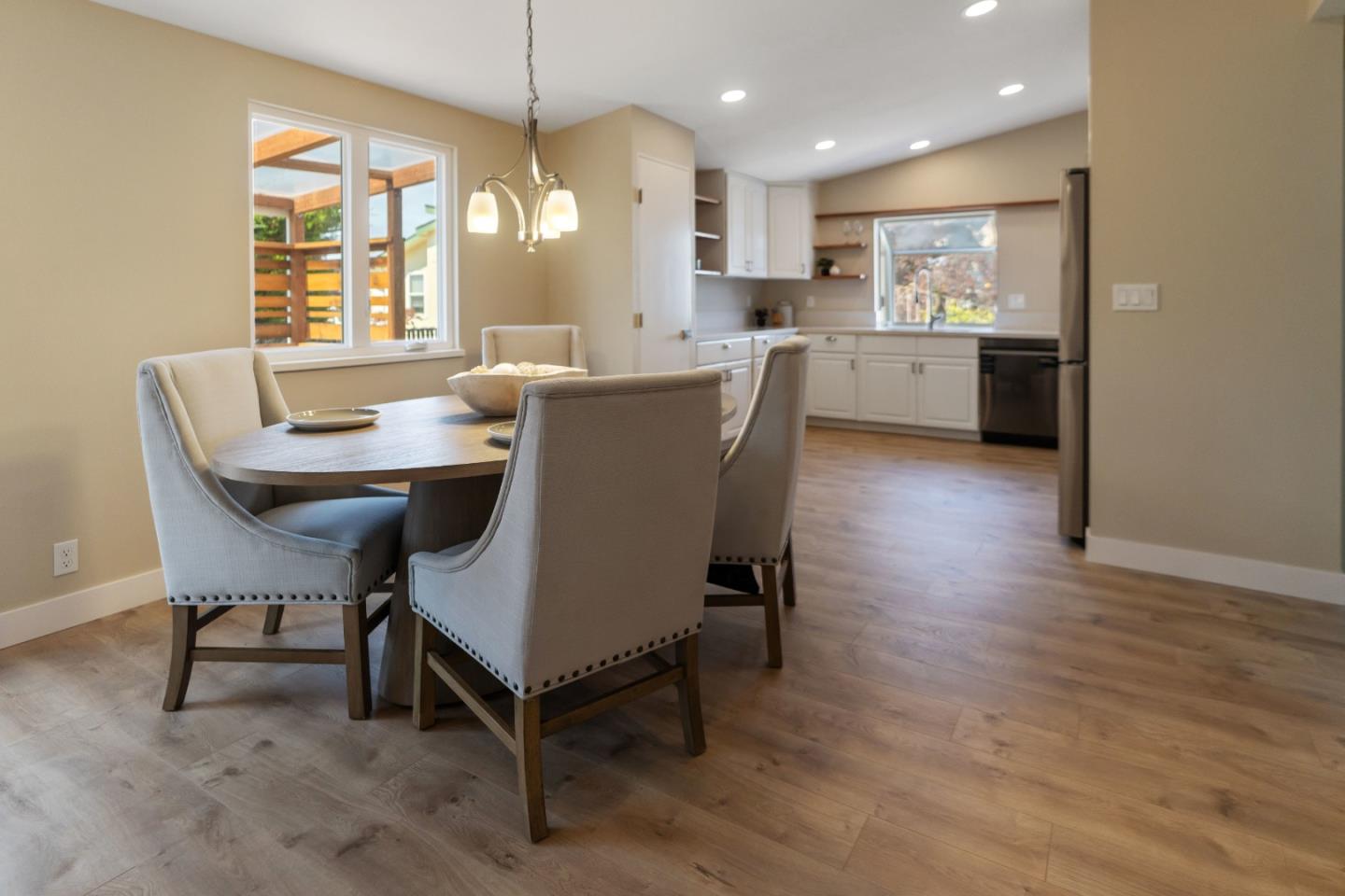 Detail Gallery Image 11 of 53 For 800 Dolan Rd #4,  Moss Landing,  CA 95039 - 3 Beds | 2 Baths