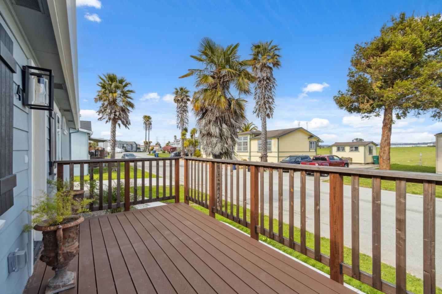 Detail Gallery Image 2 of 53 For 800 Dolan Rd #4,  Moss Landing,  CA 95039 - 3 Beds | 2 Baths