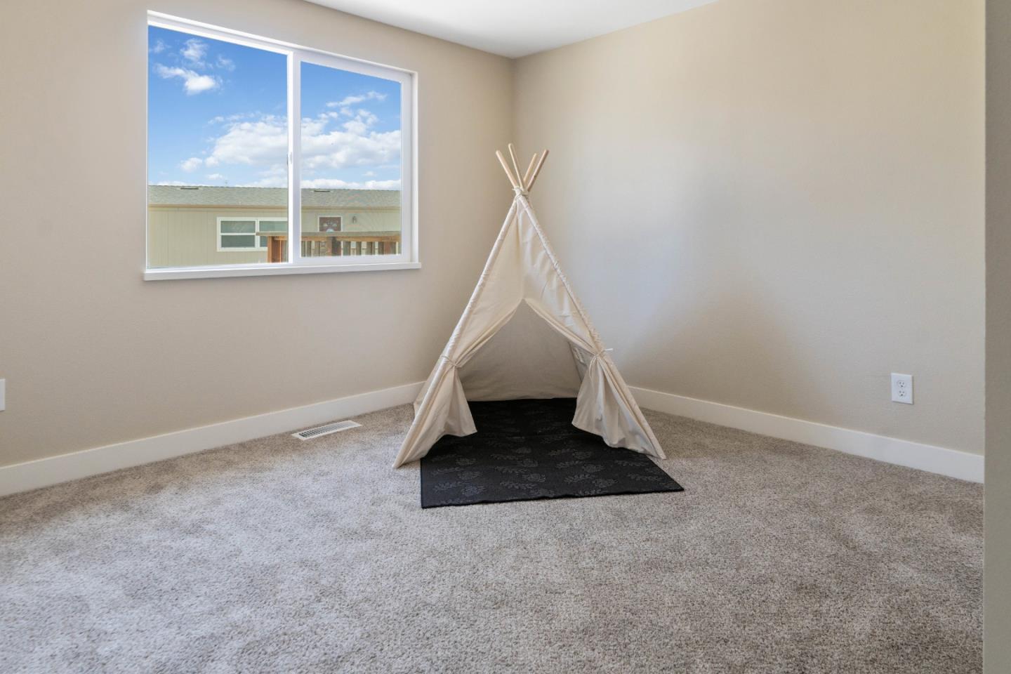 Detail Gallery Image 32 of 53 For 800 Dolan Rd #4,  Moss Landing,  CA 95039 - 3 Beds | 2 Baths