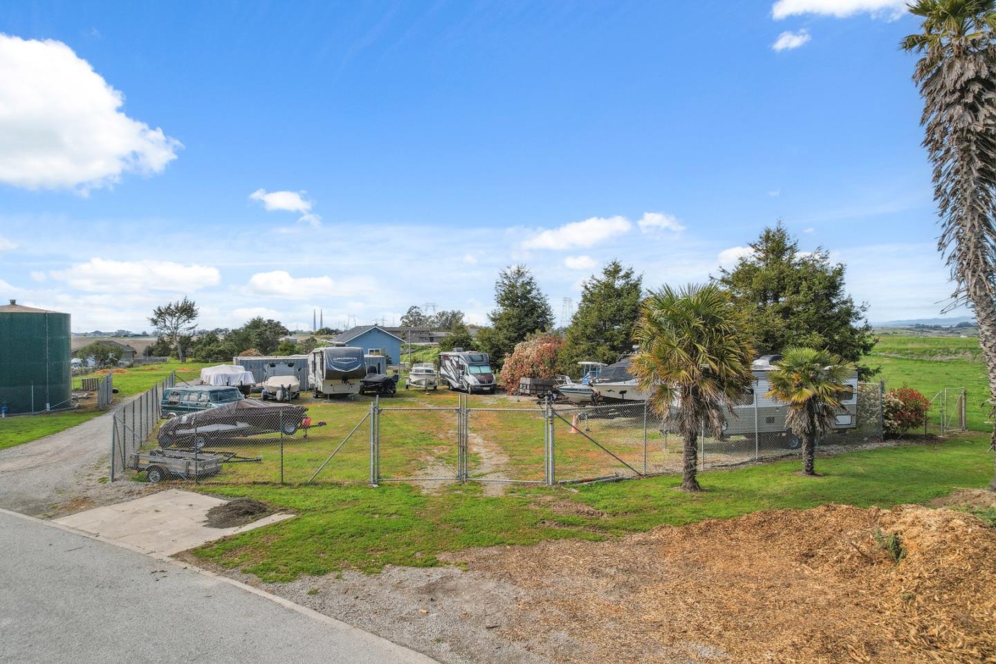 Detail Gallery Image 50 of 53 For 800 Dolan Rd #4,  Moss Landing,  CA 95039 - 3 Beds | 2 Baths