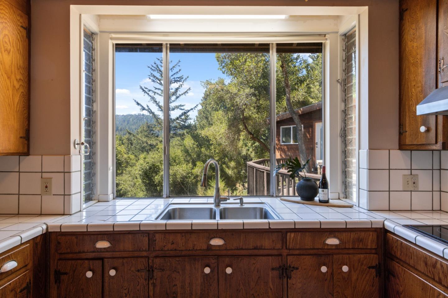 Detail Gallery Image 17 of 69 For 325 Vista Ter, Boulder Creek,  CA 95006 - 3 Beds | 2 Baths