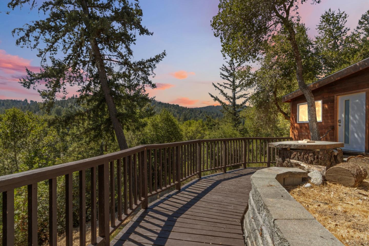 Detail Gallery Image 3 of 69 For 325 Vista Ter, Boulder Creek,  CA 95006 - 3 Beds | 2 Baths