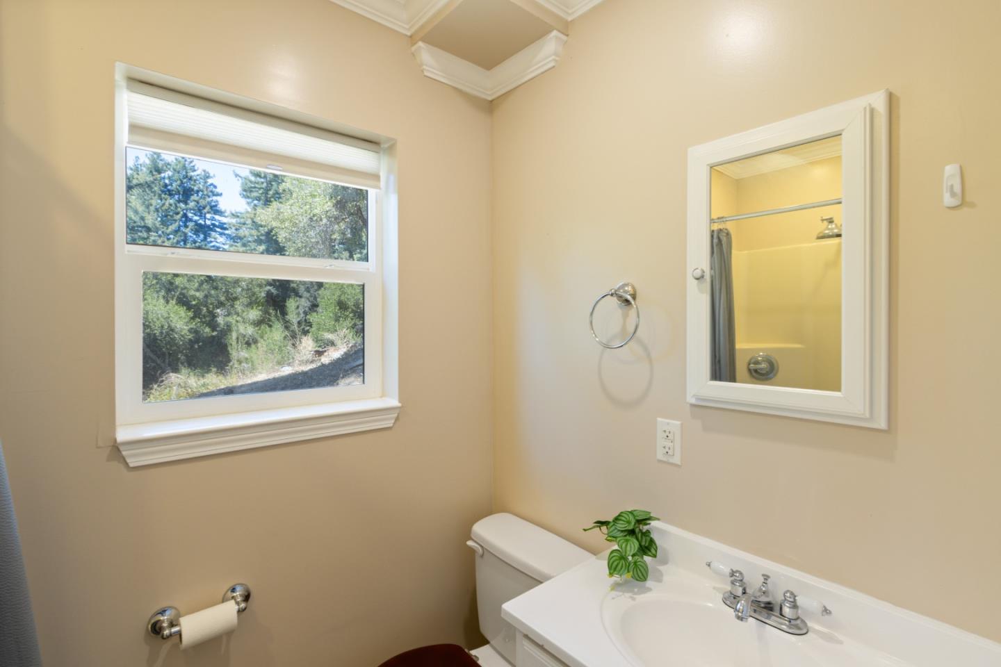 Detail Gallery Image 38 of 69 For 325 Vista Ter, Boulder Creek,  CA 95006 - 3 Beds | 2 Baths