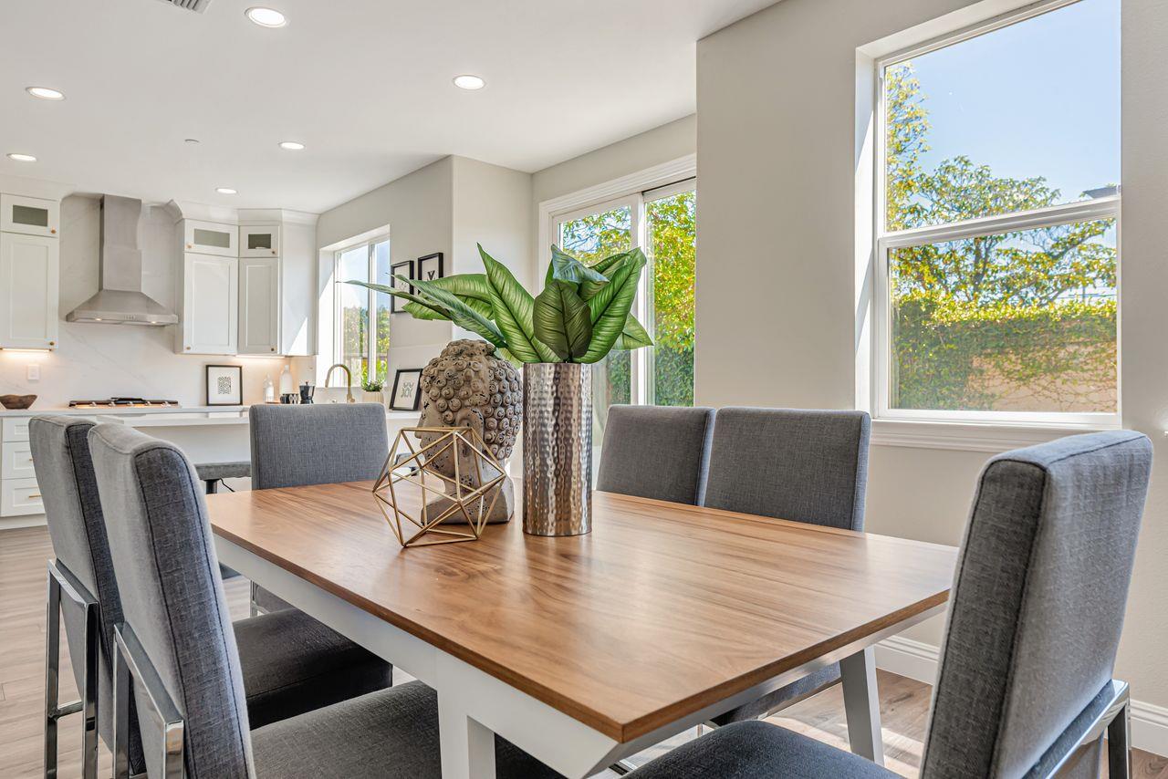 Detail Gallery Image 15 of 37 For 36397 Dijon Dr, Newark,  CA 94560 - 5 Beds | 2/1 Baths