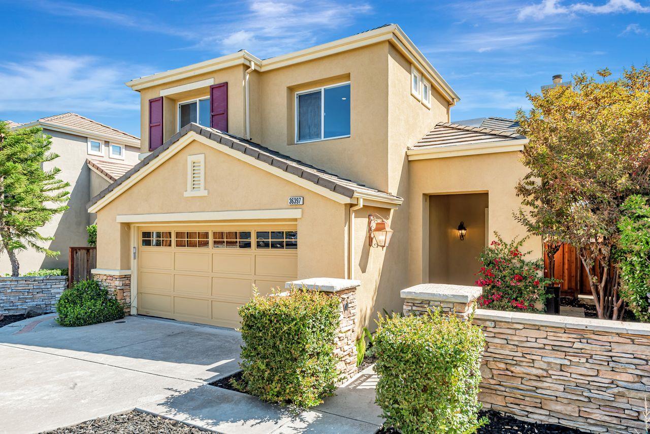Detail Gallery Image 2 of 37 For 36397 Dijon Dr, Newark,  CA 94560 - 5 Beds | 2/1 Baths