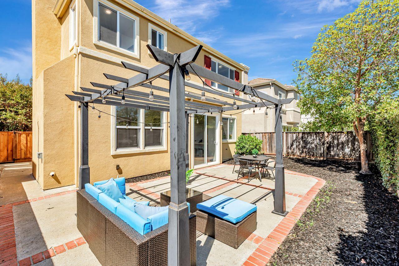Detail Gallery Image 32 of 37 For 36397 Dijon Dr, Newark,  CA 94560 - 5 Beds | 2/1 Baths