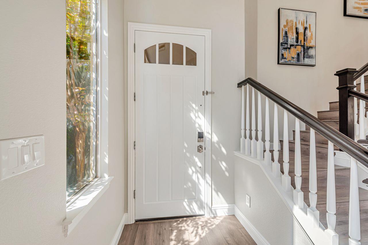 Detail Gallery Image 5 of 37 For 36397 Dijon Dr, Newark,  CA 94560 - 5 Beds | 2/1 Baths