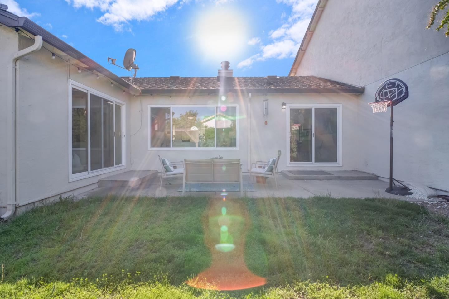 Detail Gallery Image 35 of 35 For 974 Dempsey Rd, Milpitas,  CA 95035 - 2 Beds | 2 Baths