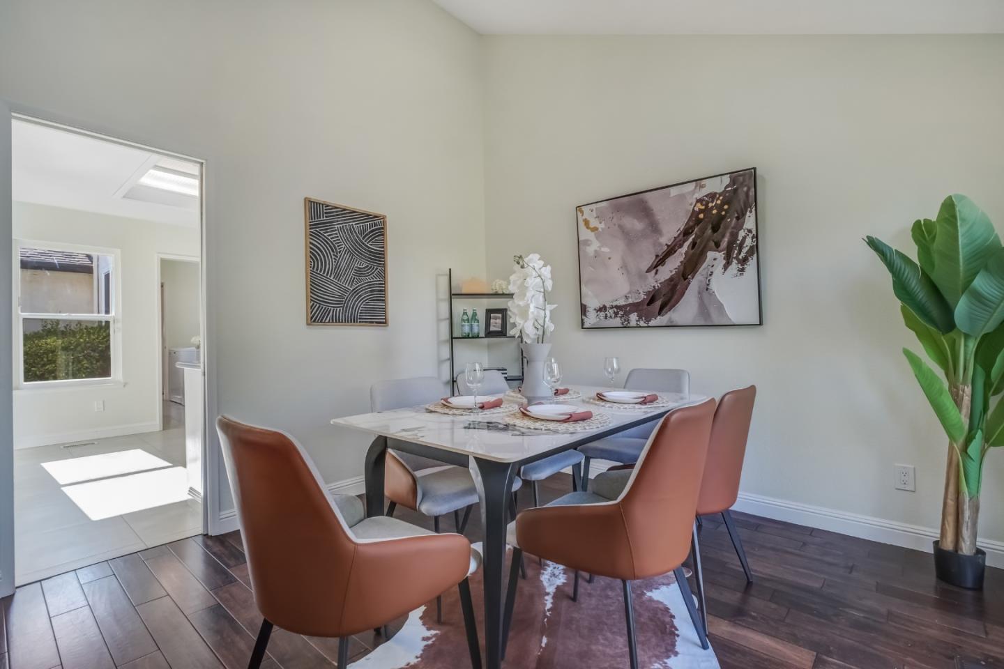 Detail Gallery Image 6 of 35 For 974 Dempsey Rd, Milpitas,  CA 95035 - 2 Beds | 2 Baths