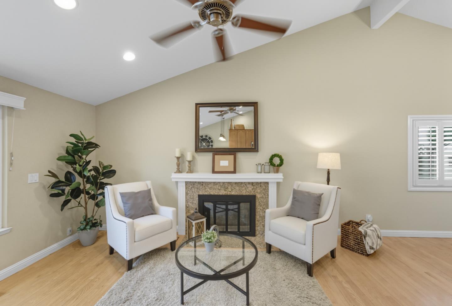 Detail Gallery Image 10 of 24 For 3761 Thousand Oaks Dr, San Jose,  CA 95136 - 4 Beds | 2 Baths