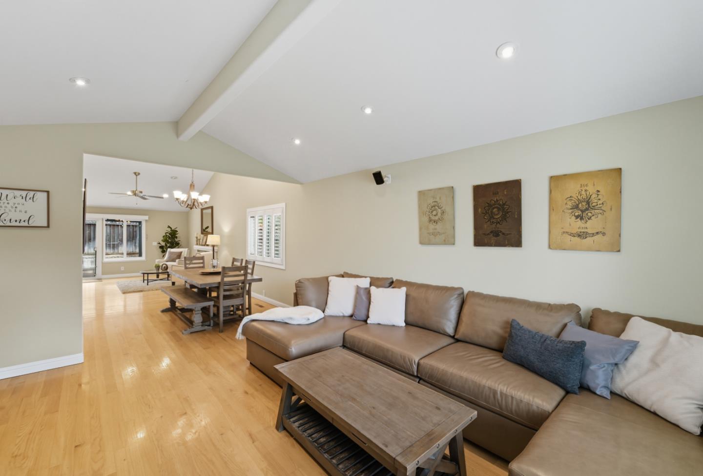 Detail Gallery Image 5 of 24 For 3761 Thousand Oaks Dr, San Jose,  CA 95136 - 4 Beds | 2 Baths