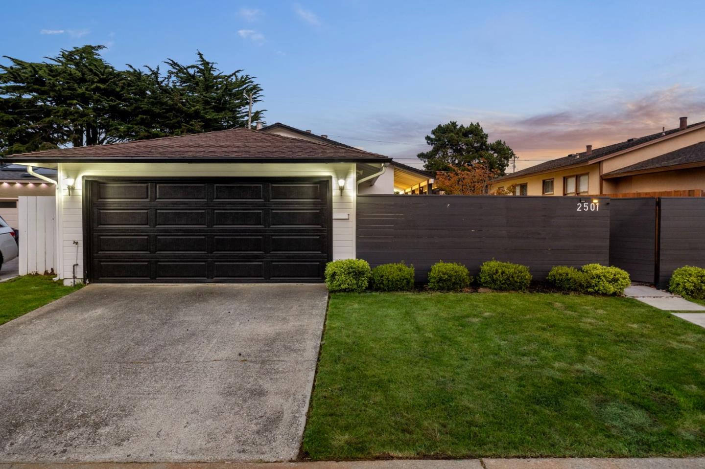 Detail Gallery Image 42 of 68 For 2501 Fleetwood Dr, San Bruno,  CA 94066 - 3 Beds | 3 Baths