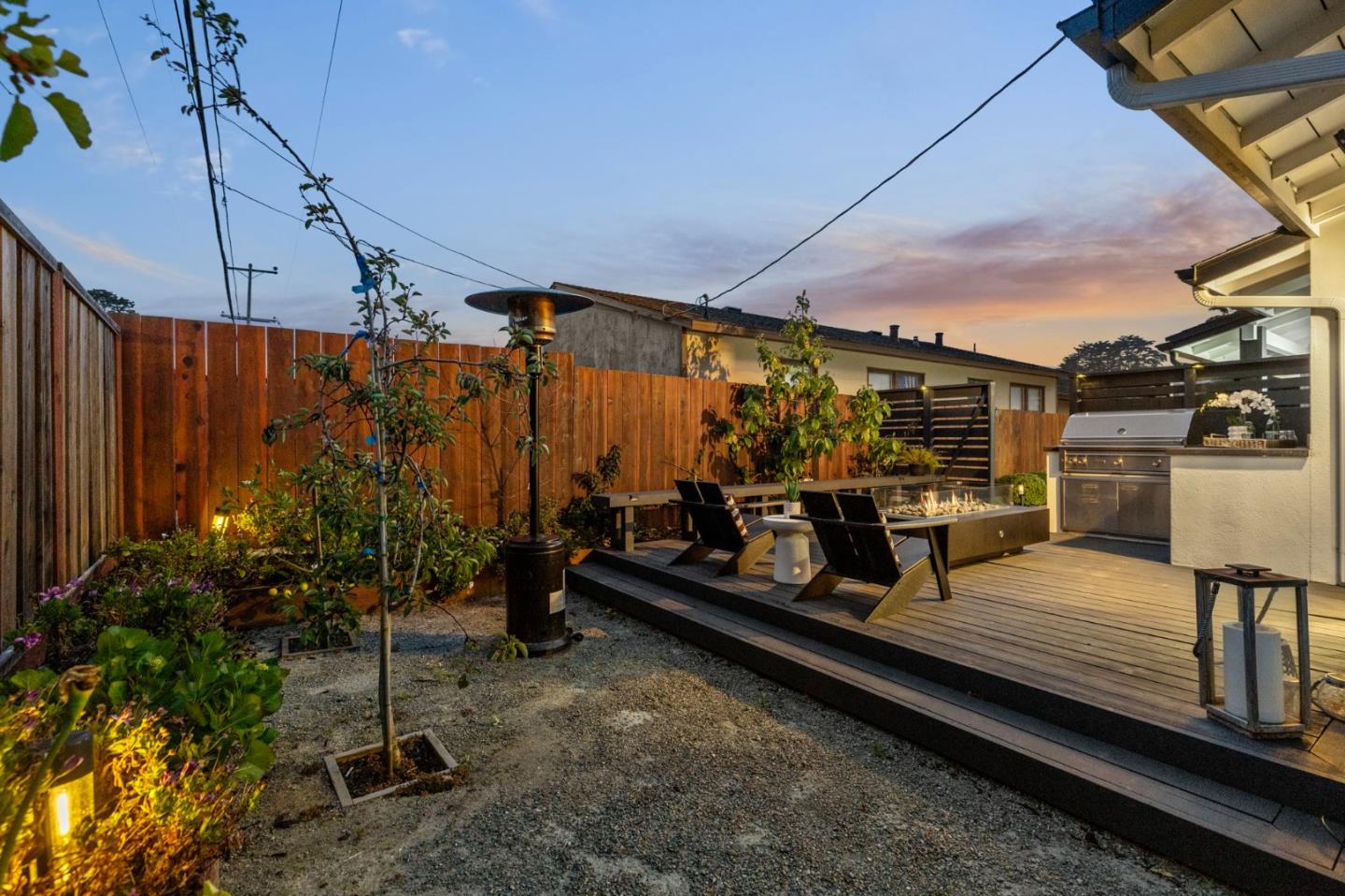 Detail Gallery Image 56 of 68 For 2501 Fleetwood Dr, San Bruno,  CA 94066 - 3 Beds | 3 Baths